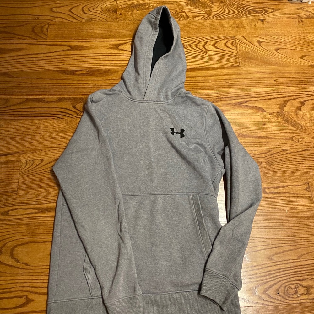 Under Armor Sweatshirt